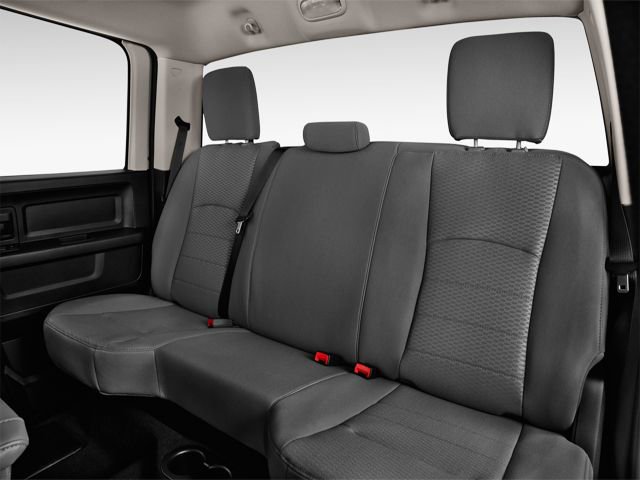 Used 2019 RAM 1500 Express AWD/4WD image 11