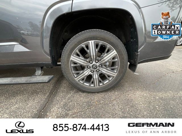 Used 2023 Toyota Sequoia Capstone AWD/4WD image 24