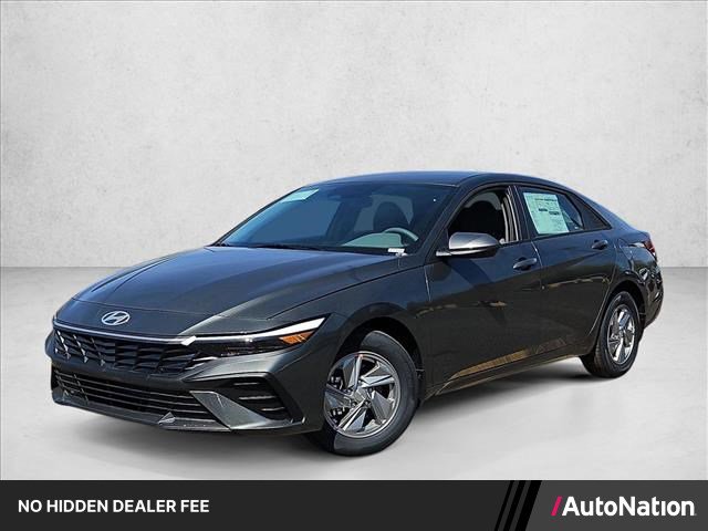 New 2026 Hyundai Elantra SE FWD image 1