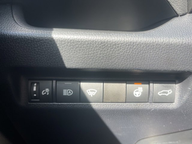 Used 2020 Toyota RAV4 XLE w/ Convenience Package image 50