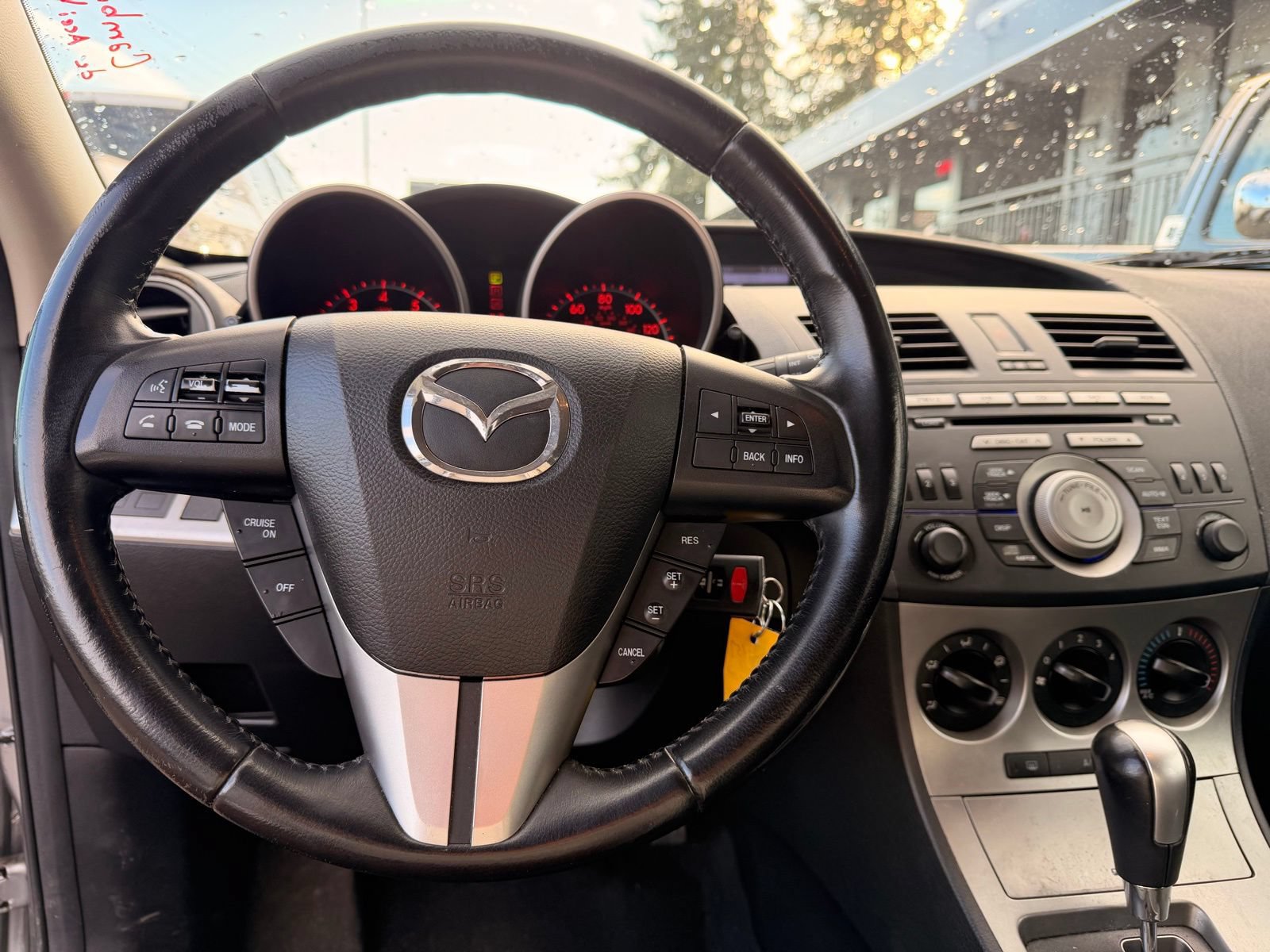 Used 2010 MAZDA MAZDA3 s Sport FWD image 13