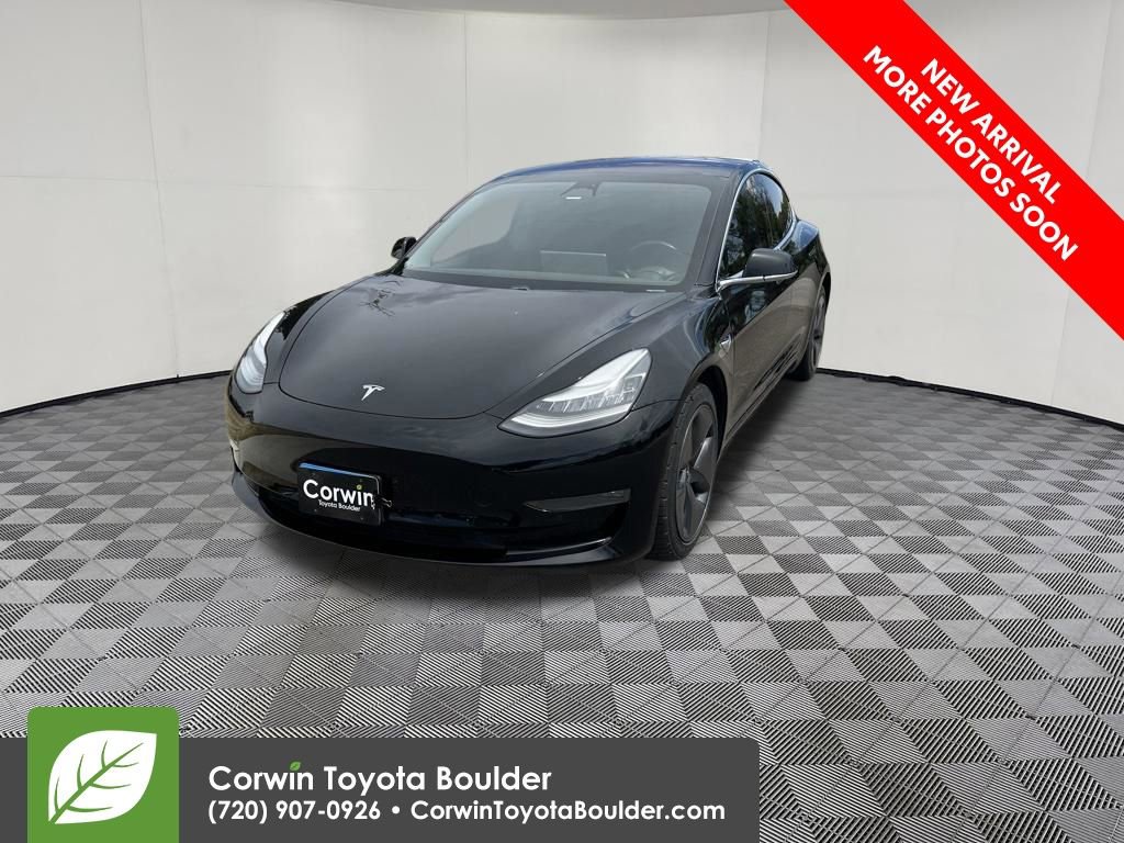Used 2019 Tesla Model 3 Mid Range RWD image 3