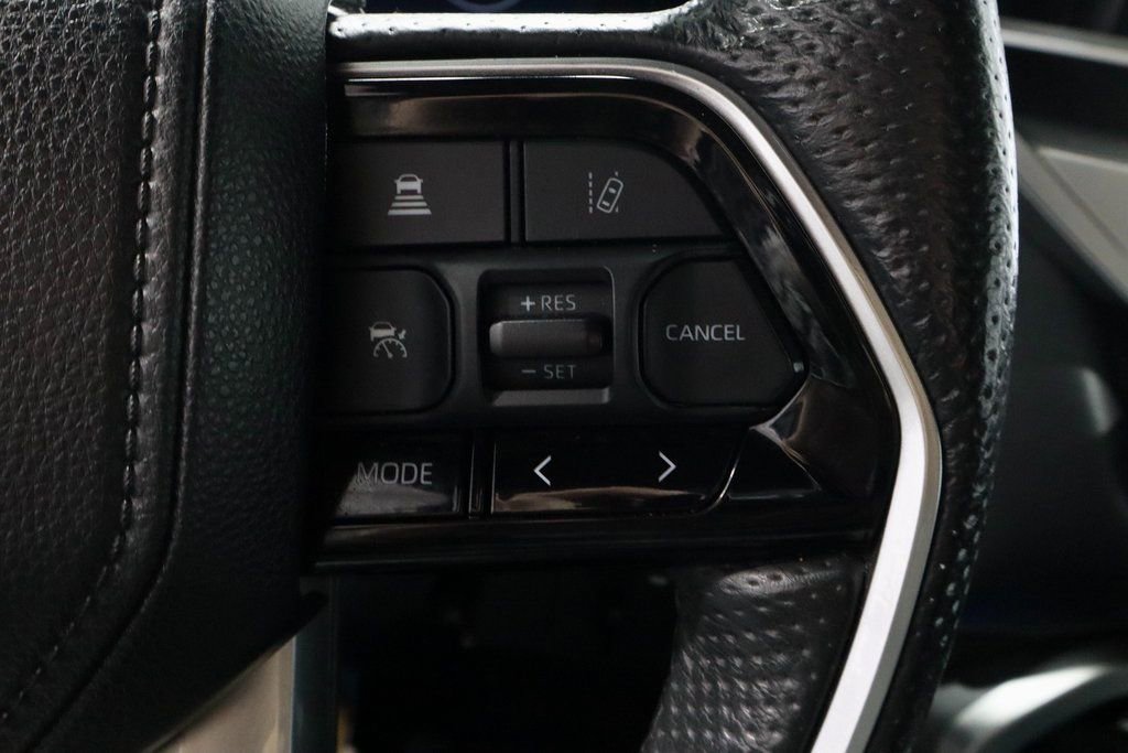 Used 2024 Toyota Tundra Platinum image 28