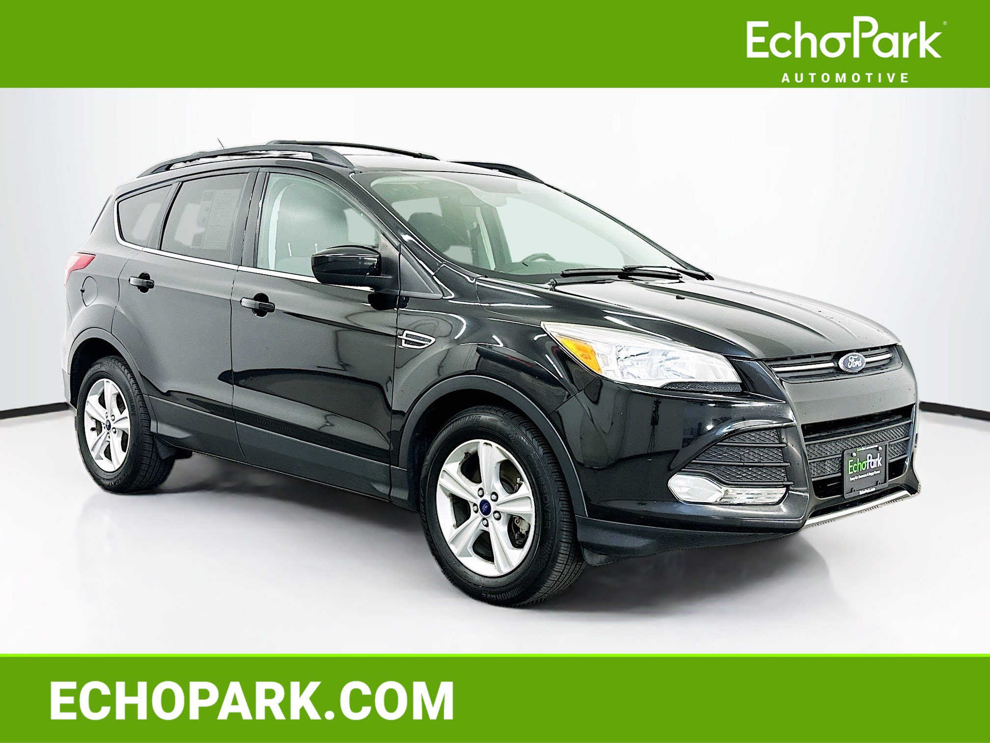 Used 2016 Ford Escape SE w/ Equipment Group 201A AWD/4WD image 1