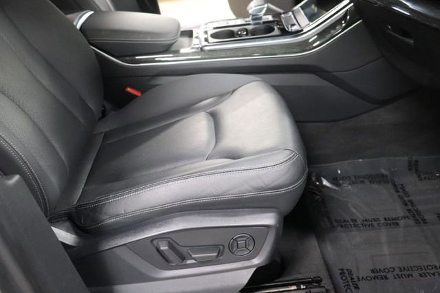 Used 2021 Audi Q8 Premium Plus w/ Premium Plus Package image 23