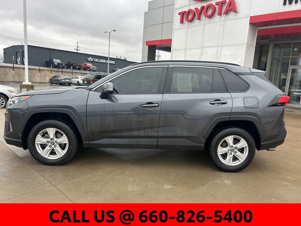 Used 2021 Toyota RAV4 XLE image 13