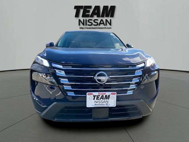 New 2026 Nissan Rogue SV w/ Cold Weather Package AWD/4WD image 2