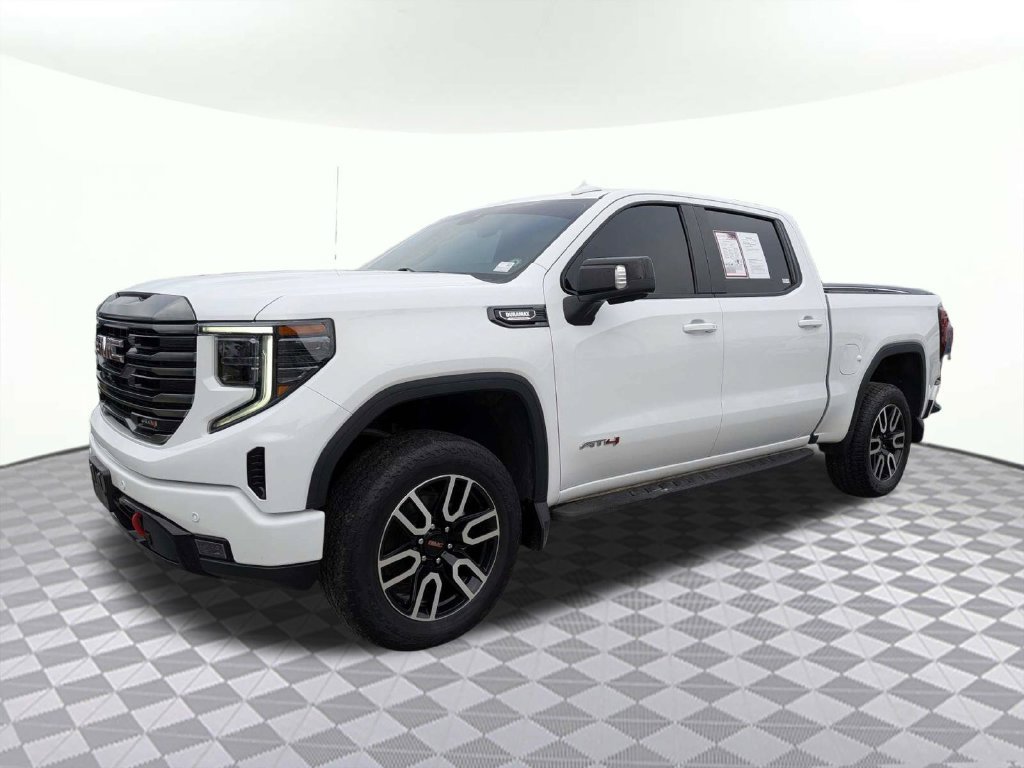 Used 2024 GMC Sierra 1500 AT4 w/ AT4 Premium Package AWD/4WD image 7