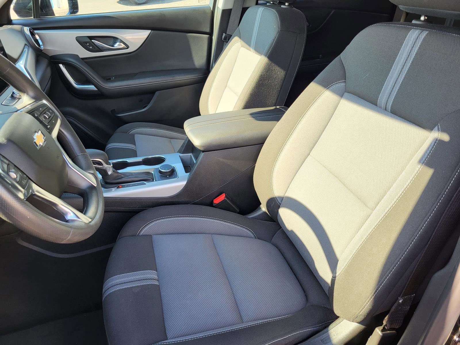 Used 2025 Chevrolet Blazer LT FWD image 15