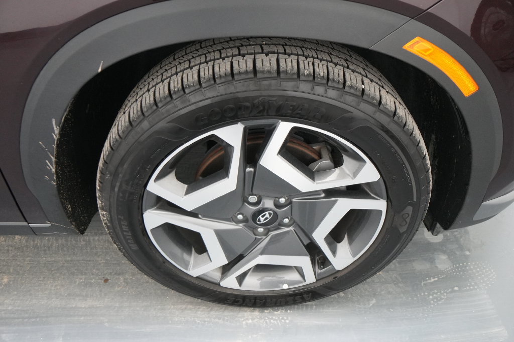 Used 2023 Hyundai Palisade Limited AWD/4WD image 11