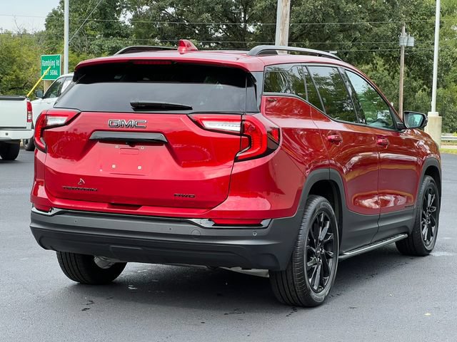 Used 2024 GMC Terrain SLT w/ Elevation Edition AWD/4WD image 48