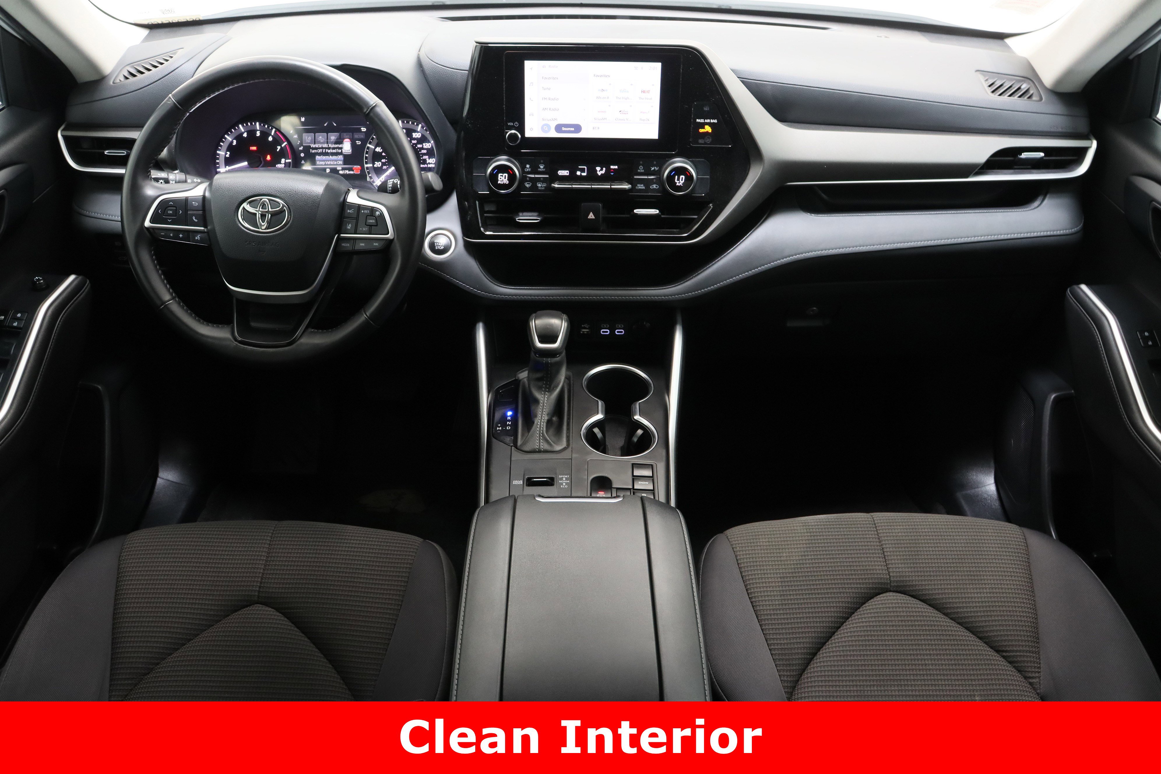 Used 2024 Toyota Highlander LE image 30