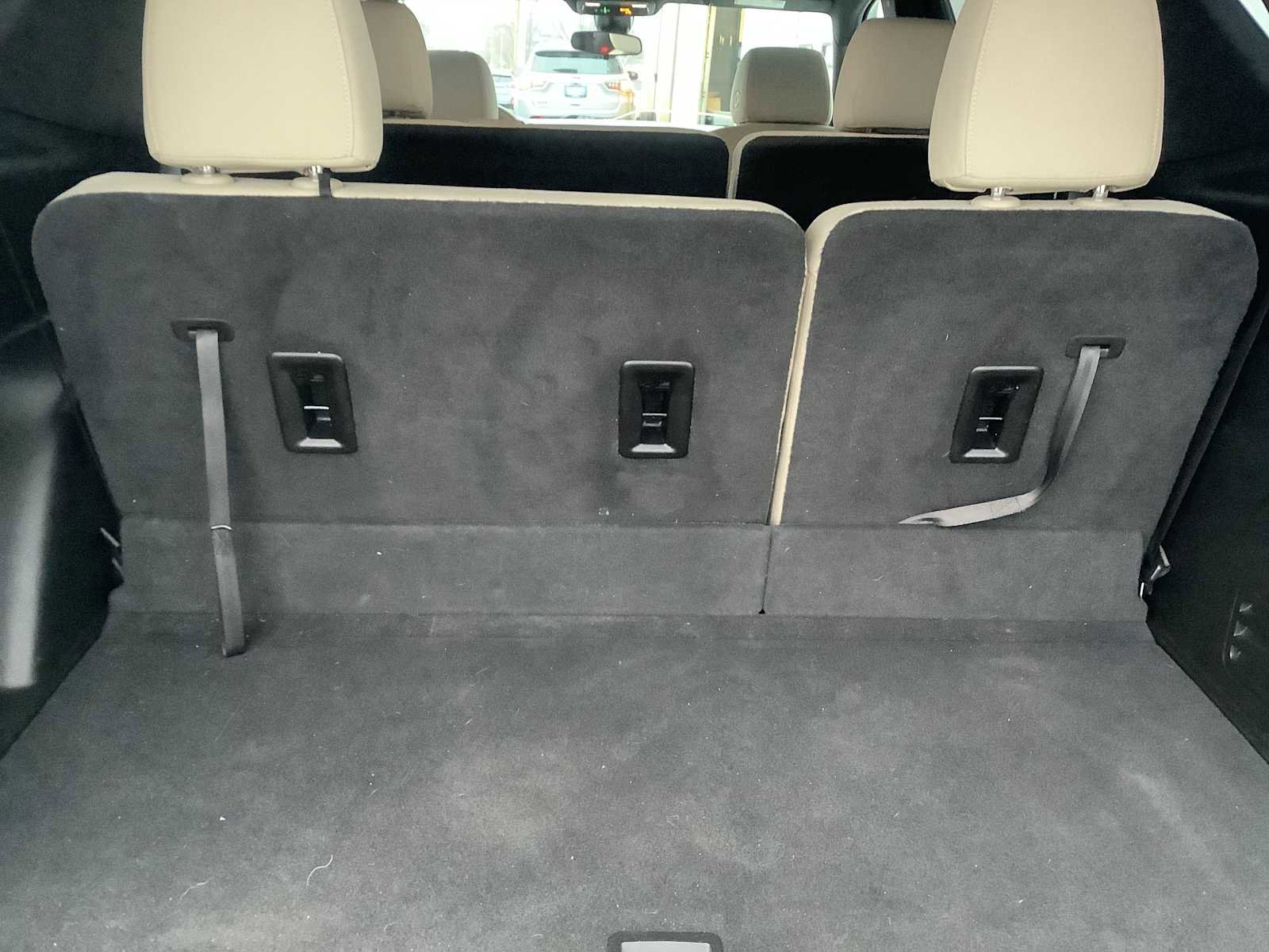 Used 2022 Chevrolet Traverse LS w/ Midnight/Sport Edition image 18