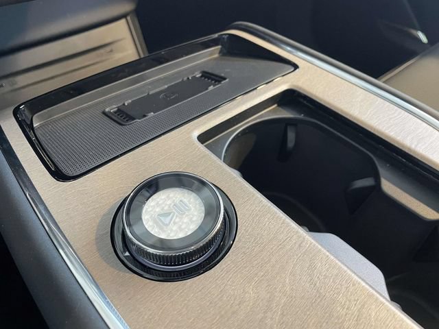 New 2026 Volvo EX90 Plus AWD/4WD image 31