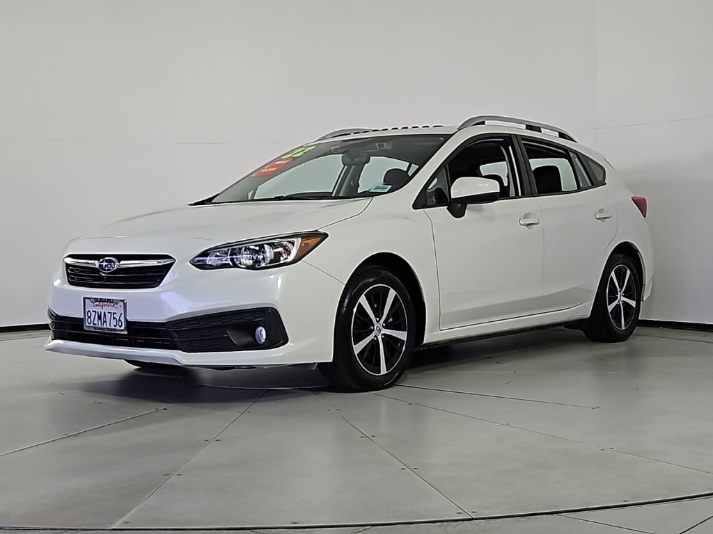 Used 2022 Subaru Impreza Premium image 2