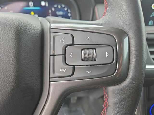 Used 2022 Chevrolet Suburban RST w/ Sport Performance Package image 9