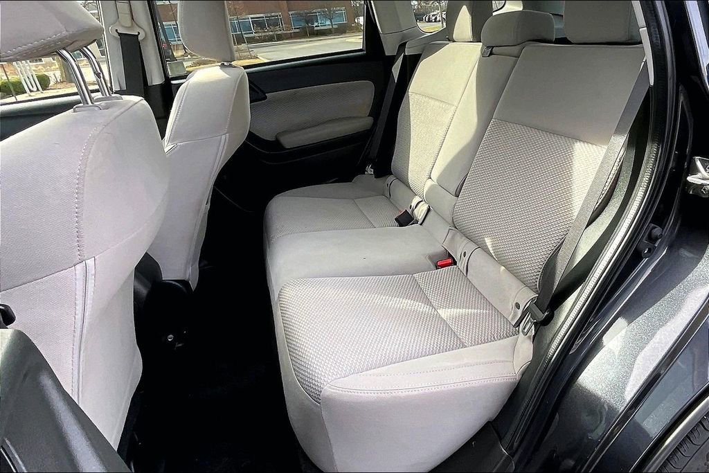 Used 2017 Subaru Forester 2.5i Premium image 29