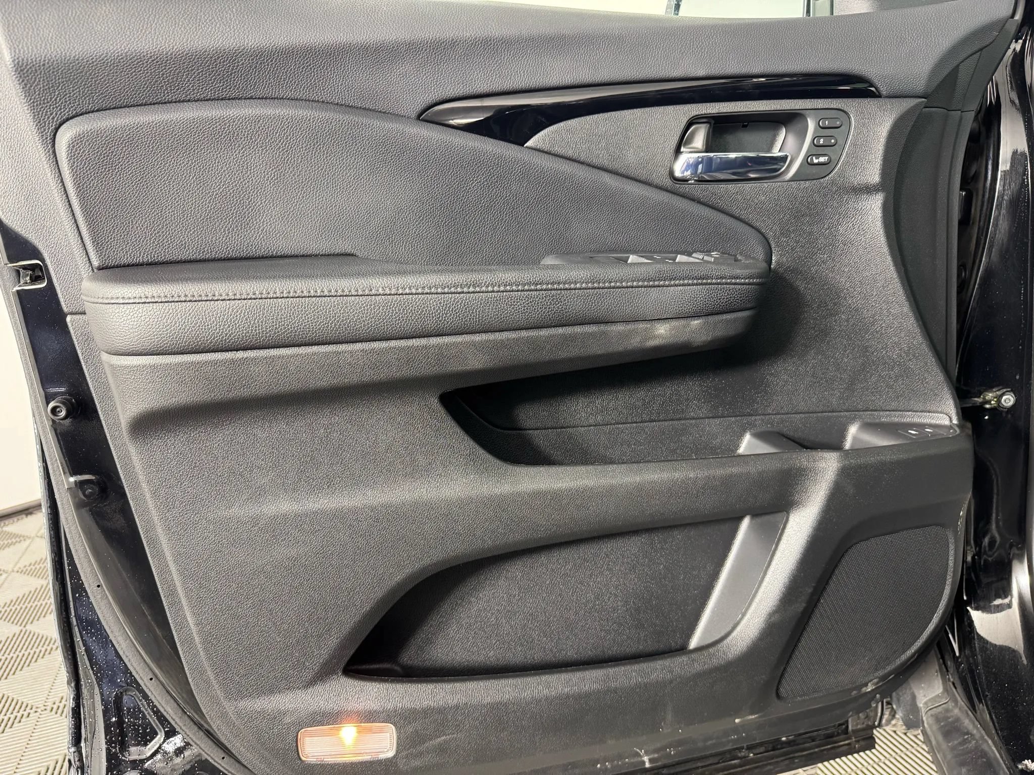 Used 2021 Honda Passport Touring image 40