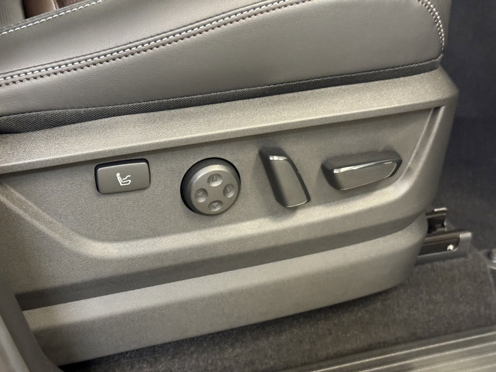 New 2025 Nissan Armada Platinum Reserve image 29