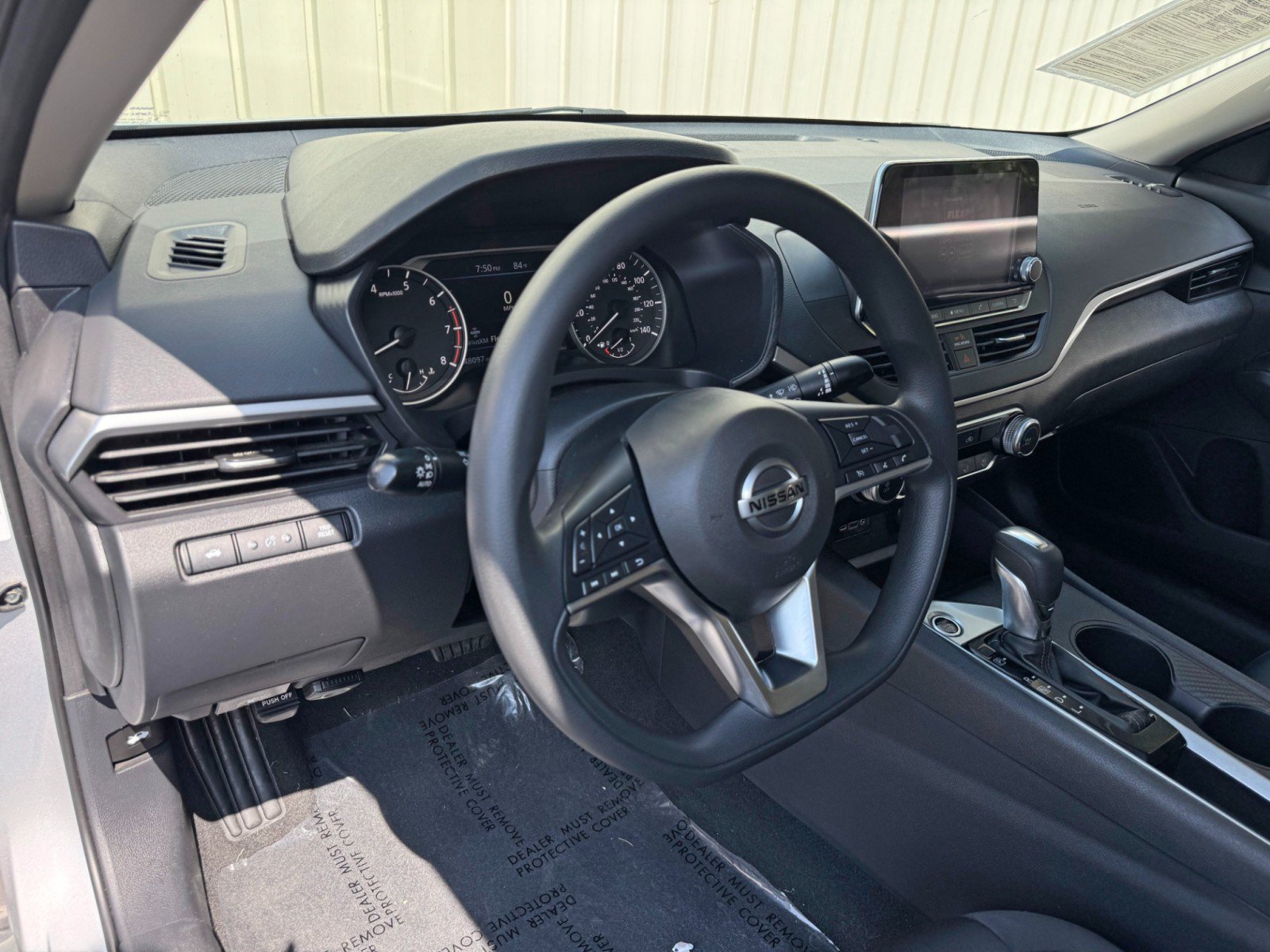 Used 2020 Nissan Altima 2.5 S FWD image 12