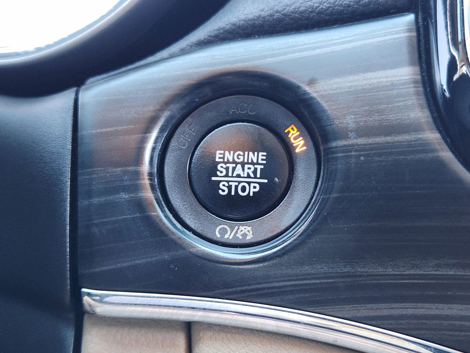 Used 2020 Jeep Grand Cherokee Limited image 24