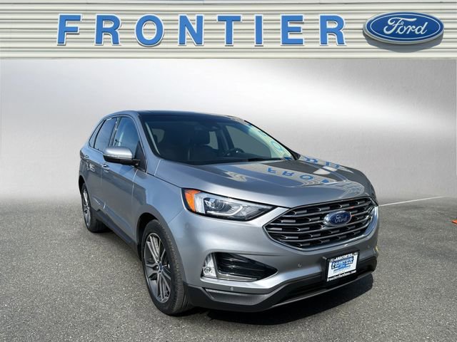 Used 2020 Ford Edge Titanium w/ Class II Trailer Tow Package image 8