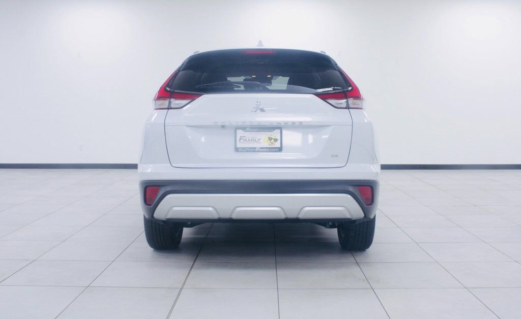 Used 2024 Mitsubishi Eclipse Cross SE image 18
