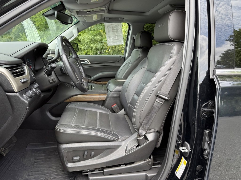 Certified 2020 GMC Yukon Denali w/ Denali Ultimate Package image 18