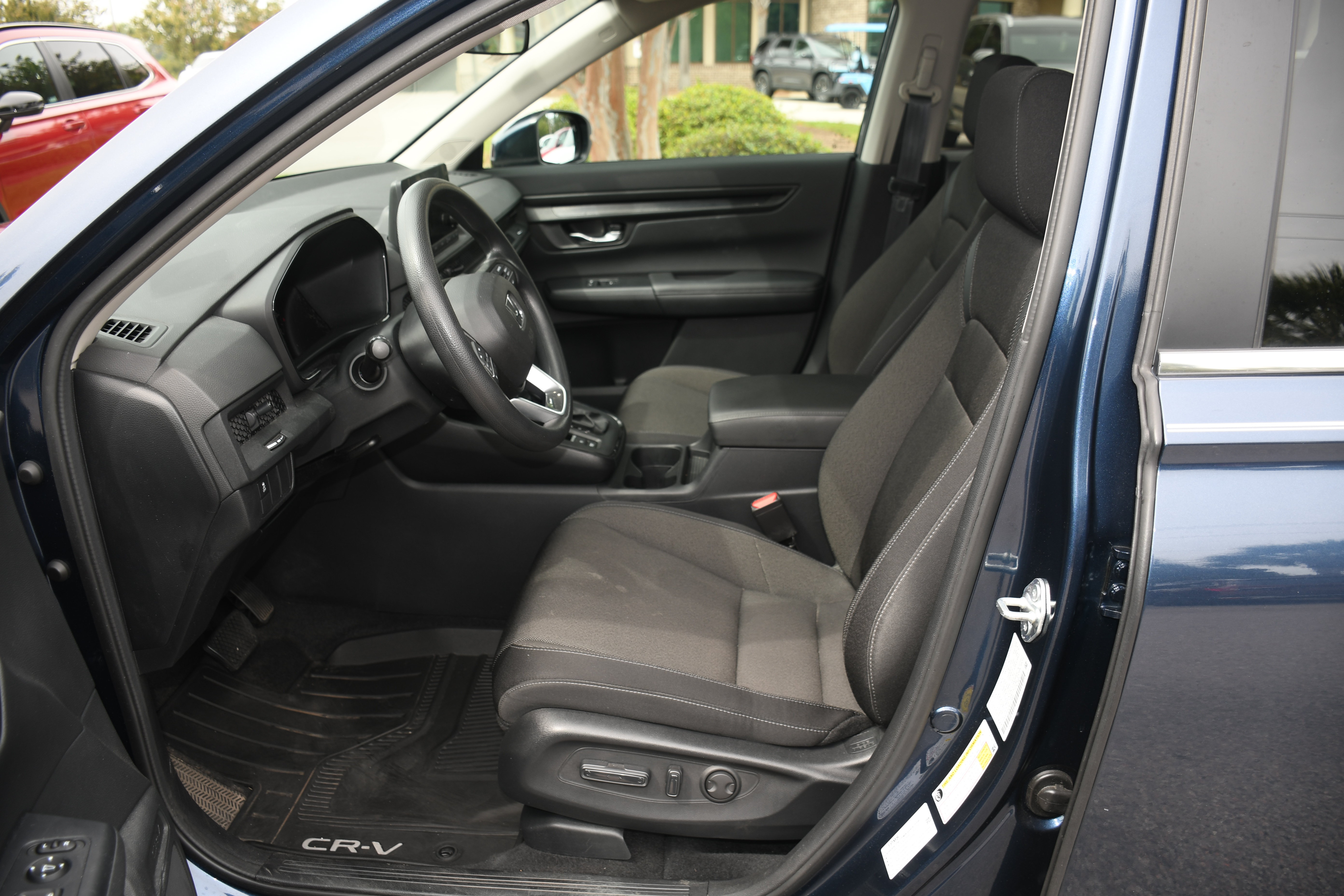 Certified 2024 Honda CR-V EX image 8