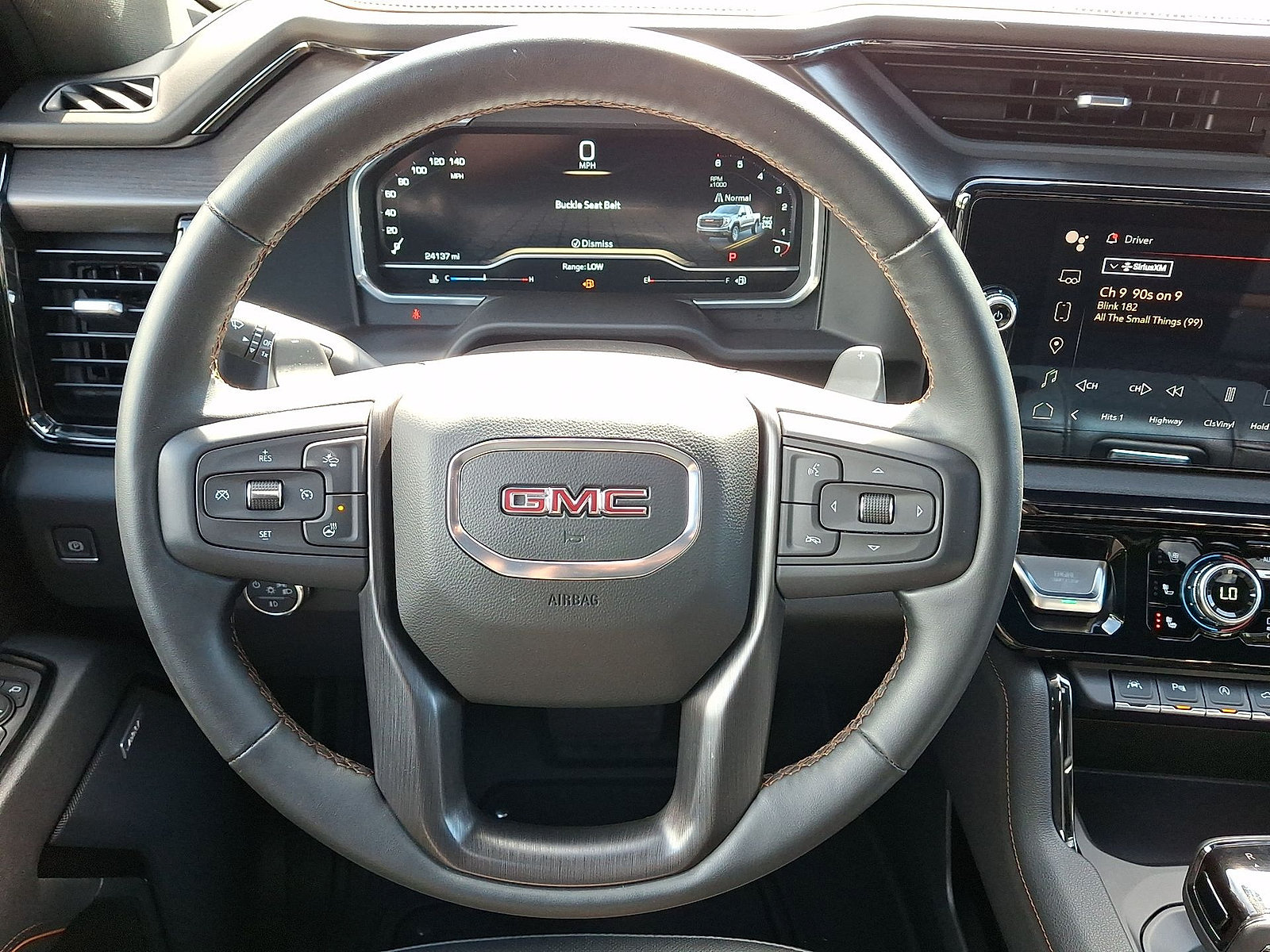 Used 2023 GMC Sierra 1500 AT4 w/ AT4 Premium Package AWD/4WD image 16
