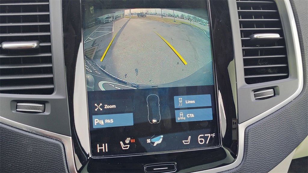 Used 2022 Volvo XC90 T5 Momentum w/ Climate Package image 21