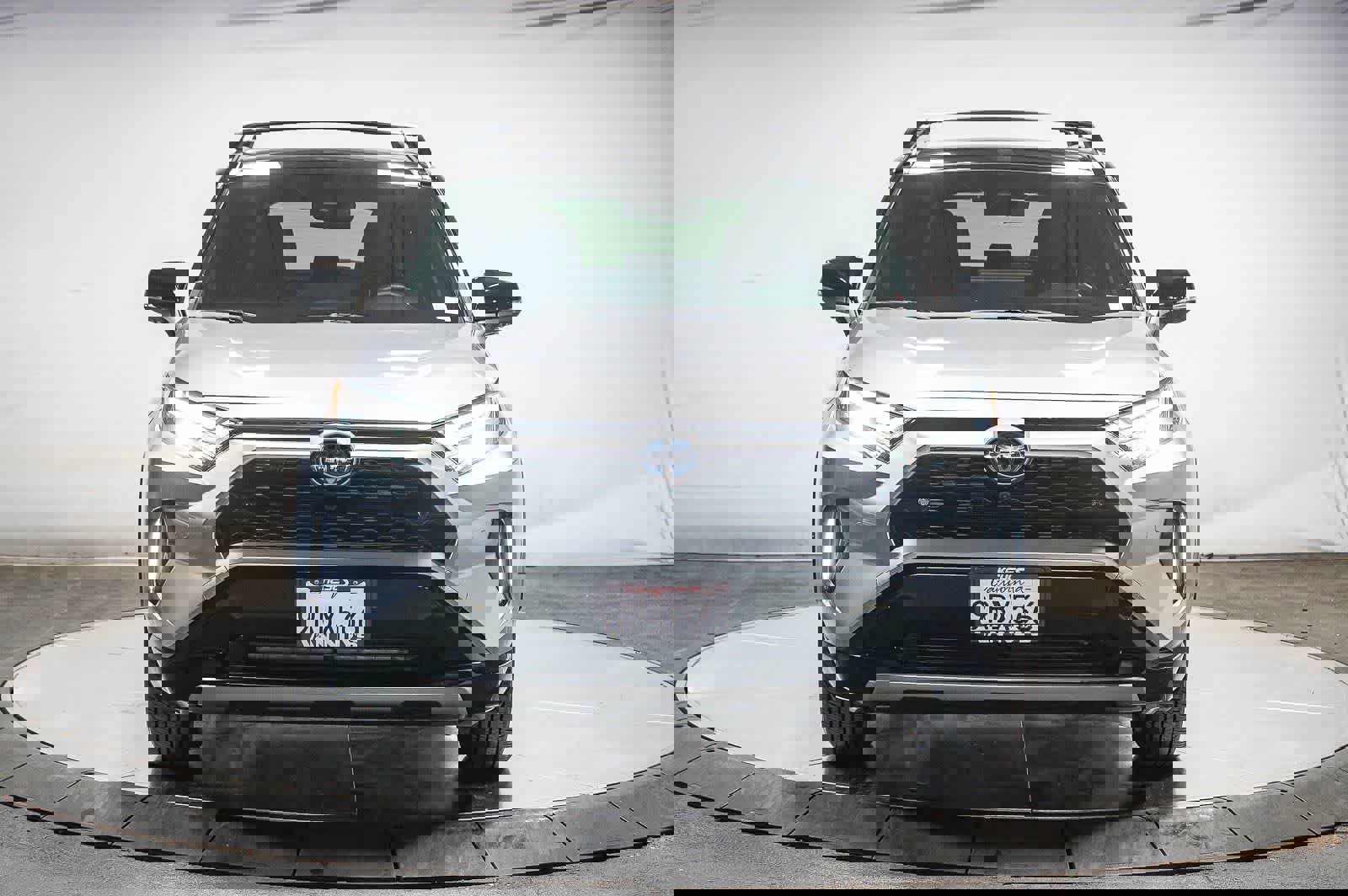 Used 2024 Toyota RAV4 XSE w/ Advanced Technology Package image 3