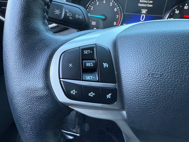 Used 2022 Ford Explorer XLT w/ Equipment Group 202A image 16
