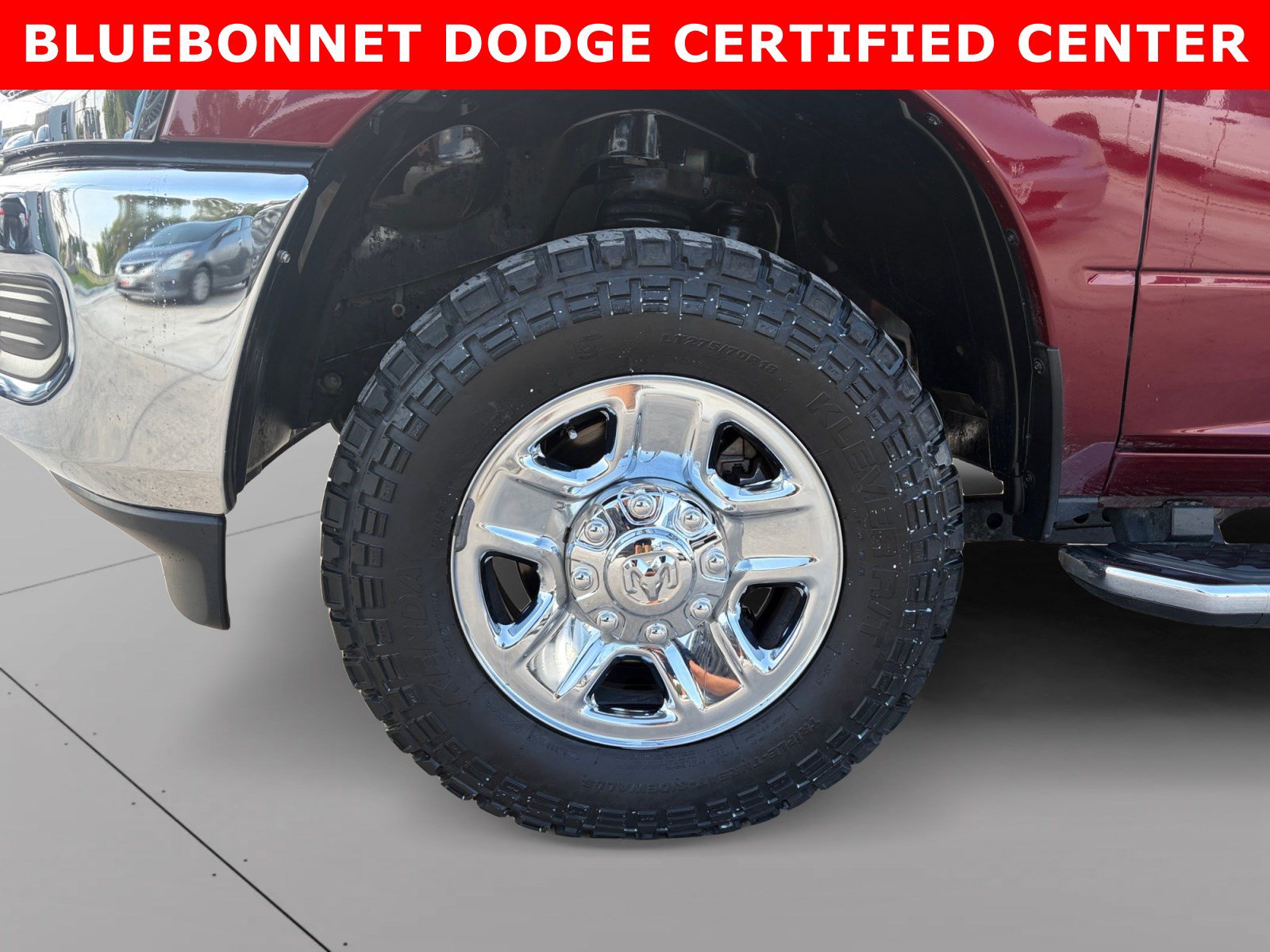 Used 2024 RAM 2500 Tradesman w/ Chrome Appearance Group AWD/4WD image 9