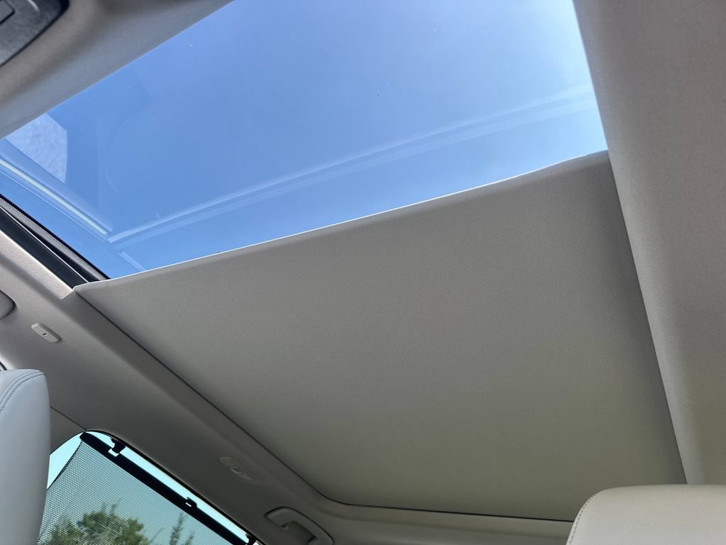 Used 2023 Nissan Rogue SL w/ SL Premium Package FWD image 47