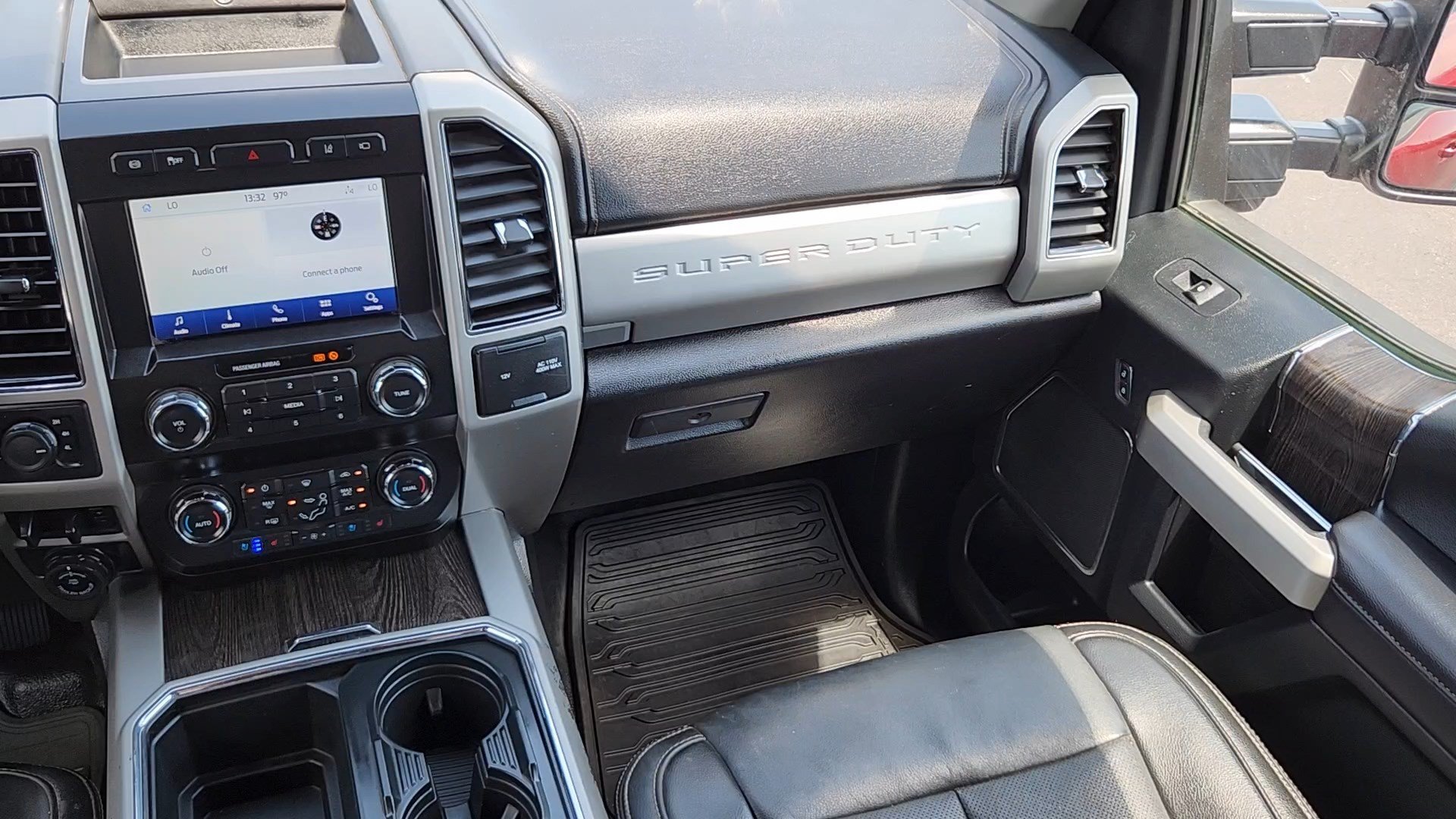 Certified 2021 Ford F250 Lariat w/ Lariat Value Package AWD/4WD image 6