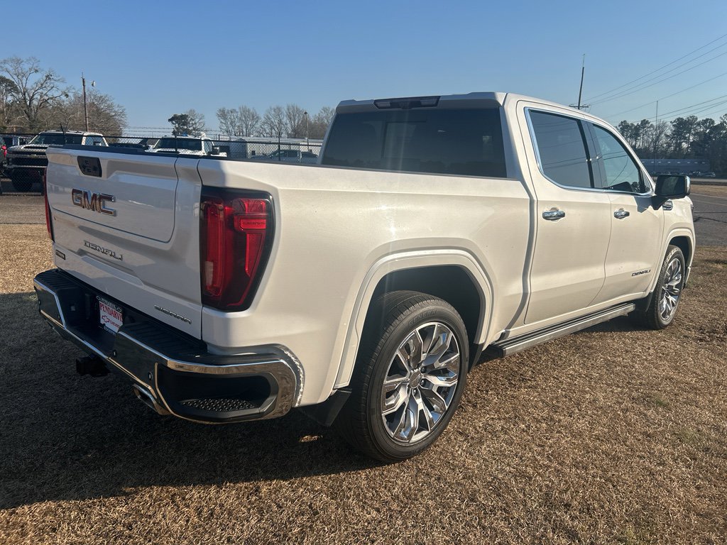 Used 2022 GMC Sierra 1500 Denali w/ Denali Reserve Package image 11