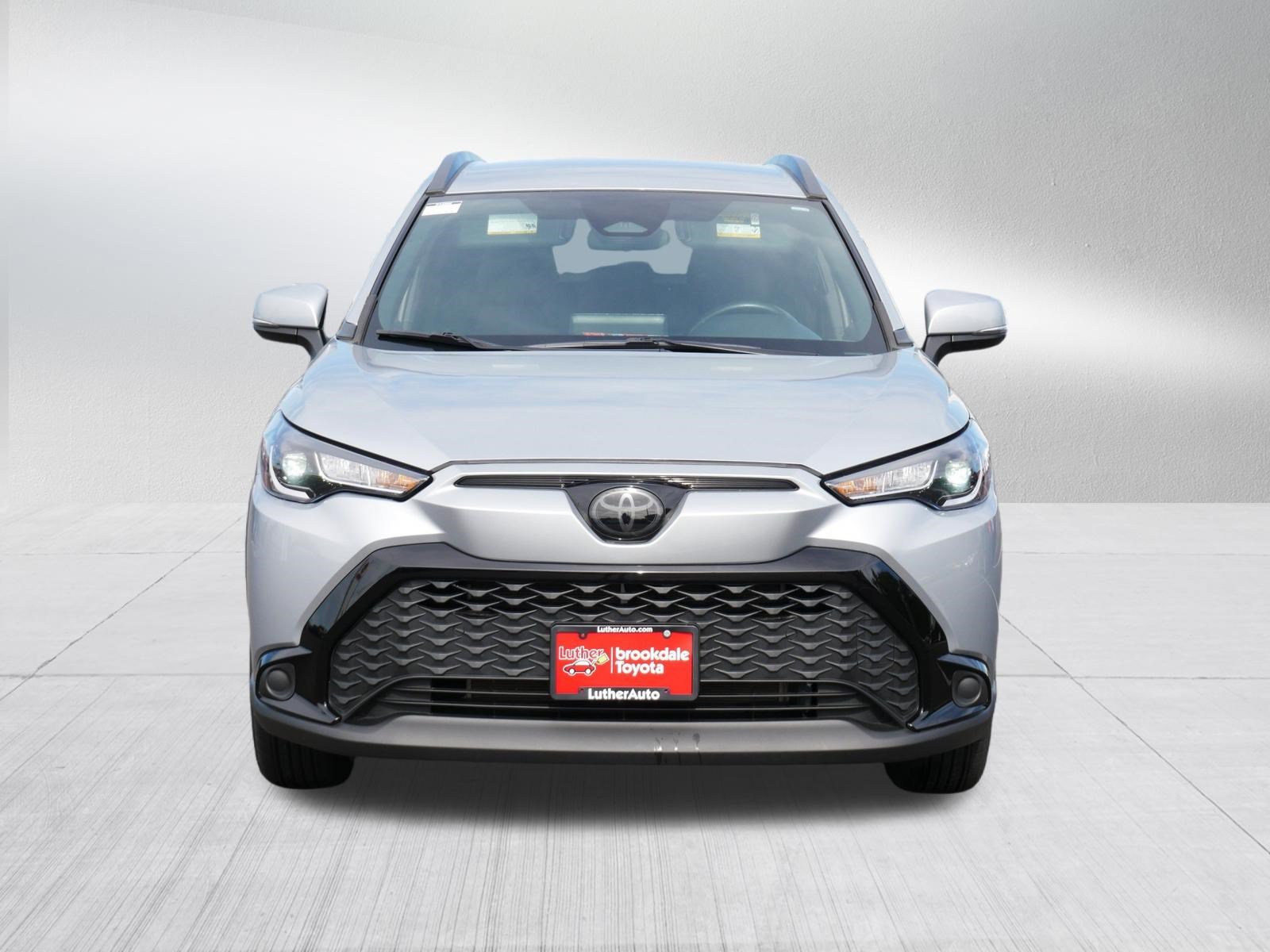 Certified 2023 Toyota Corolla Cross AWD Hybrid image 2
