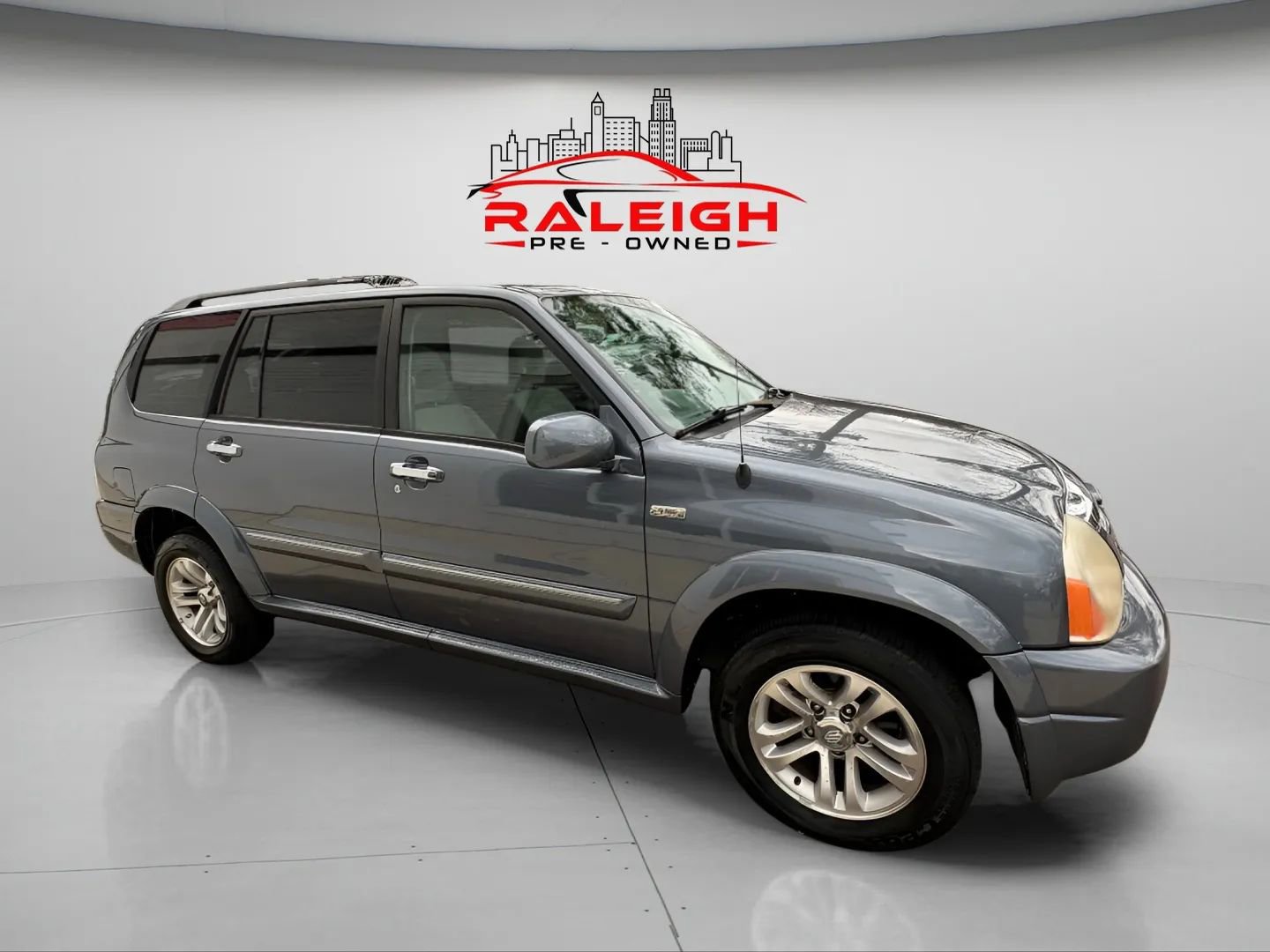 Used 2004 Suzuki XL7 LX image 4