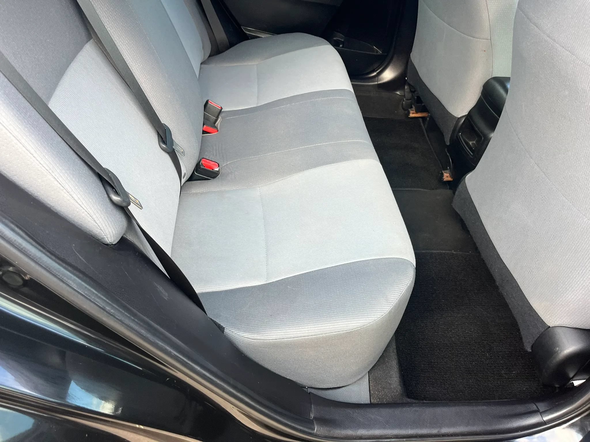 Used 2019 Toyota Corolla L FWD image 11