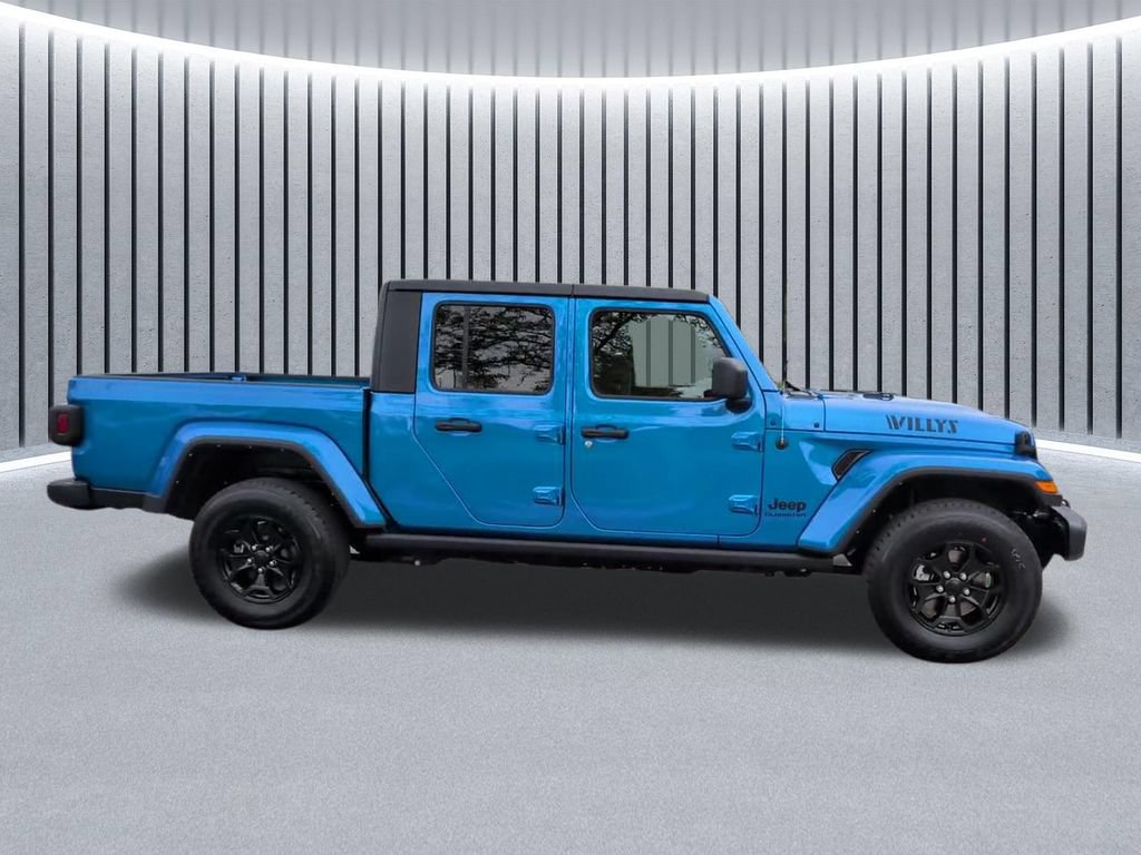 Used 2022 Jeep Gladiator Sport AWD/4WD image 5