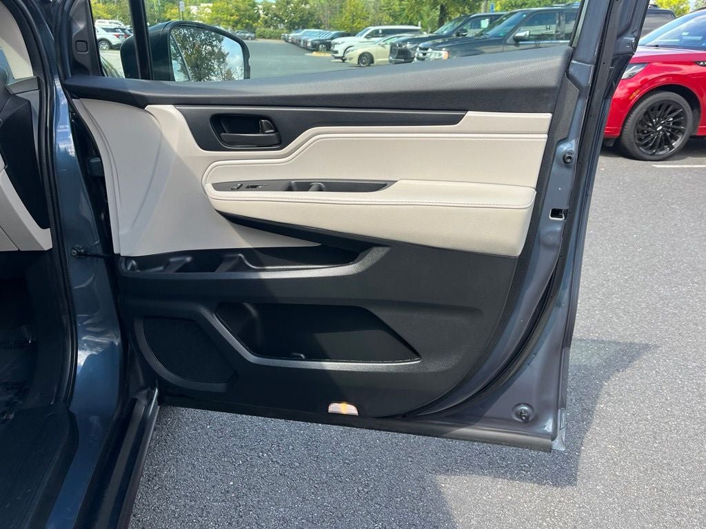 Used 2025 Honda Odyssey EX-L image 23