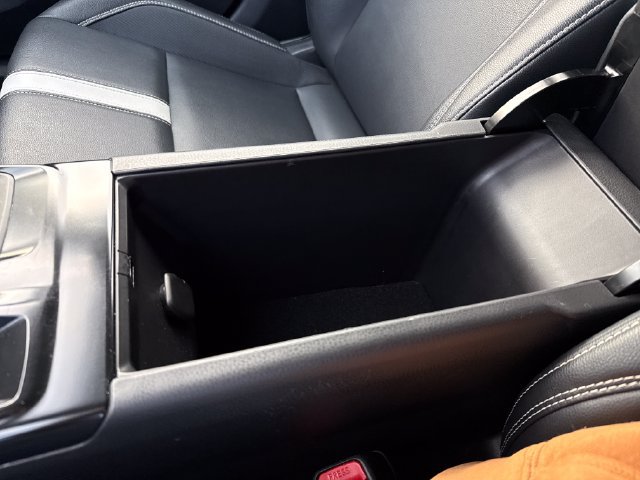 Used 2025 Toyota Camry SE FWD image 23