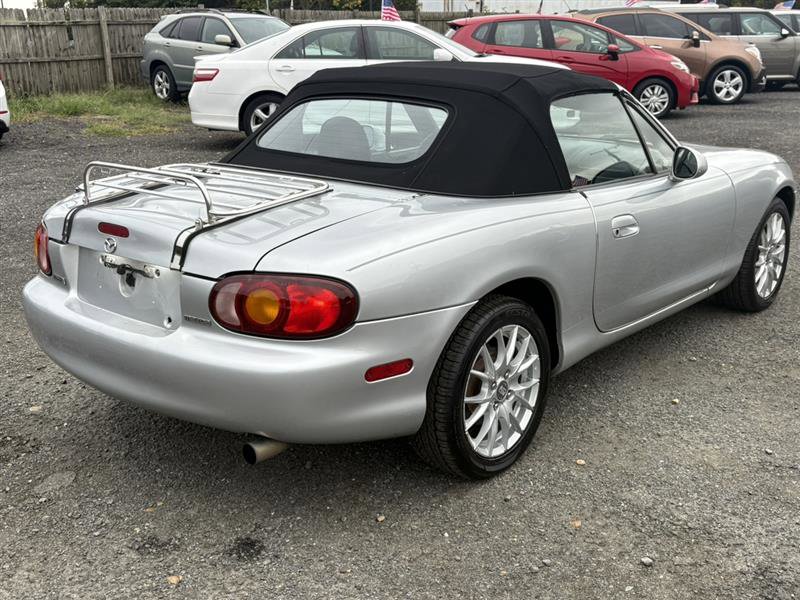 Used 2000 MAZDA MX-5 Miata LS image 4