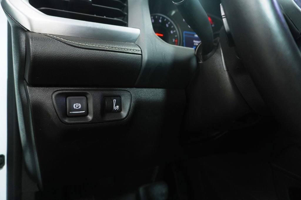Used 2020 GMC Acadia SLE w/ Driver Convenience Package FWD image 26