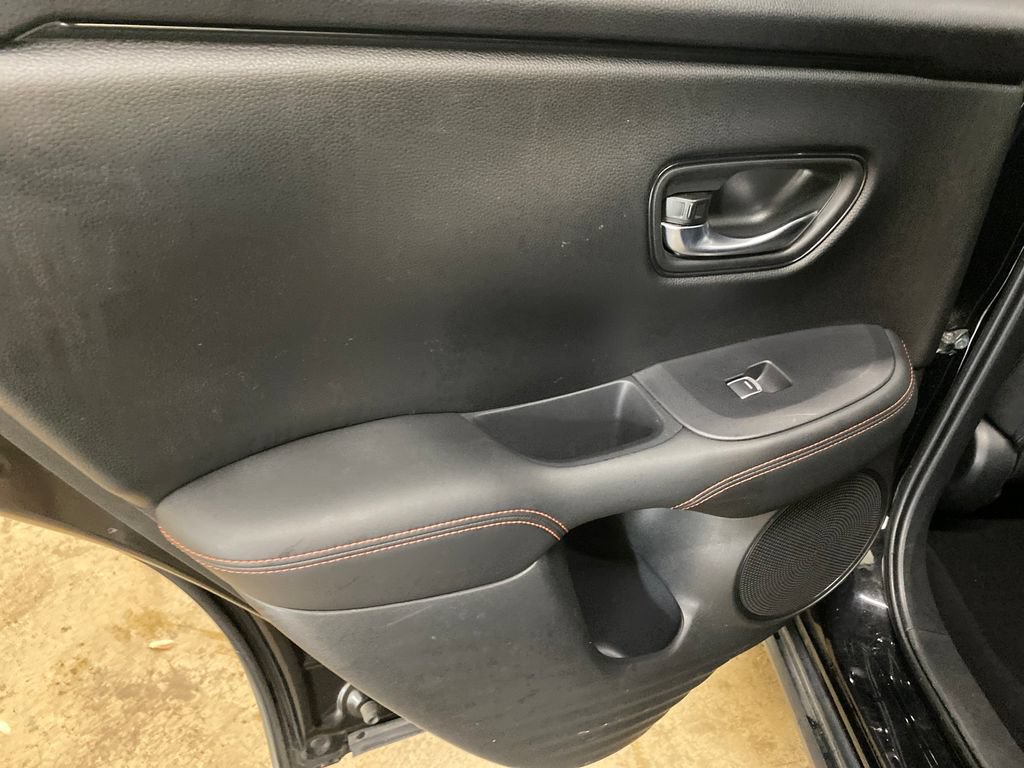 Used 2024 Honda HR-V Sport image 12