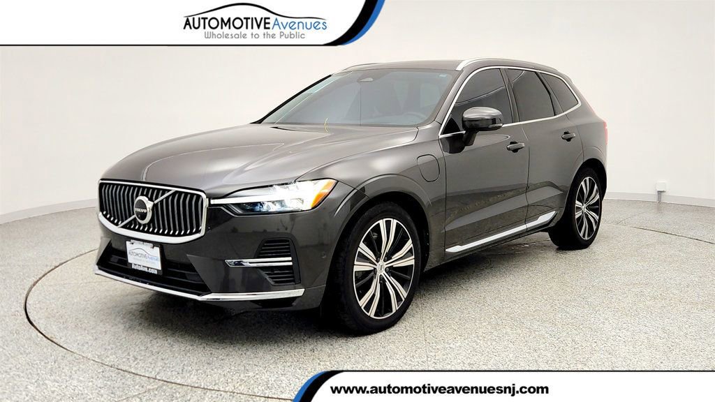 Used 2022 Volvo XC60 T8 Inscription w/ Advanced Package AWD/4WD image 1