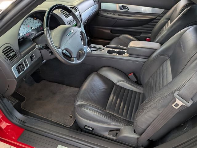 Used 2002 Ford Thunderbird Base image 7