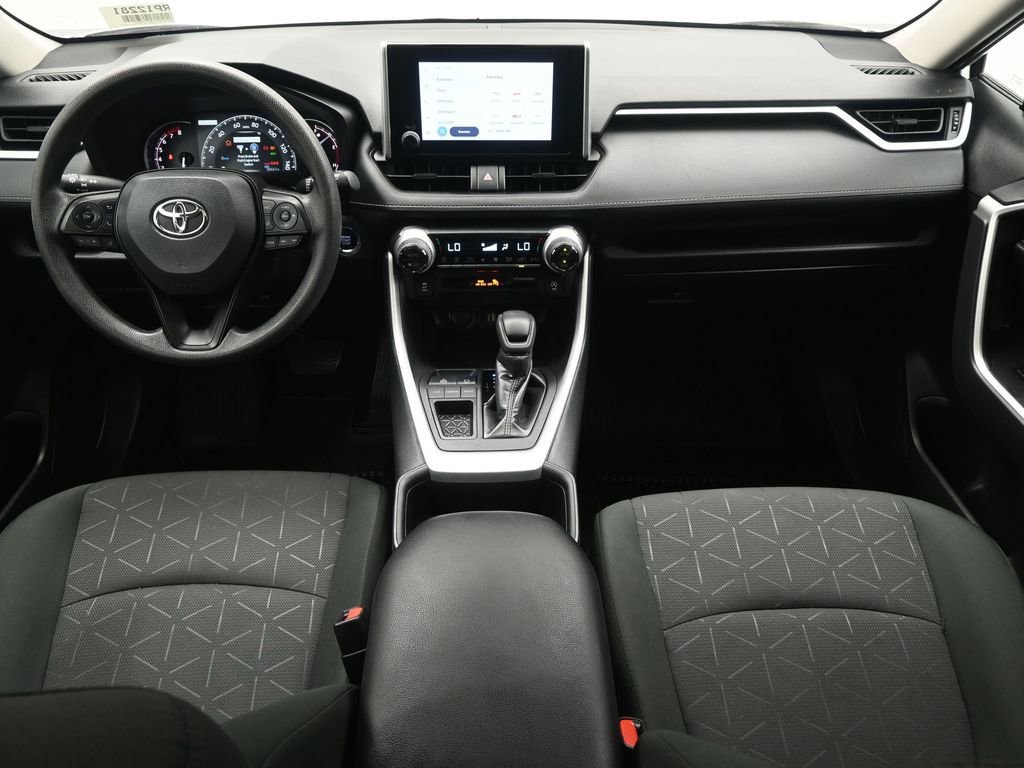 Used 2024 Toyota RAV4 XLE image 21