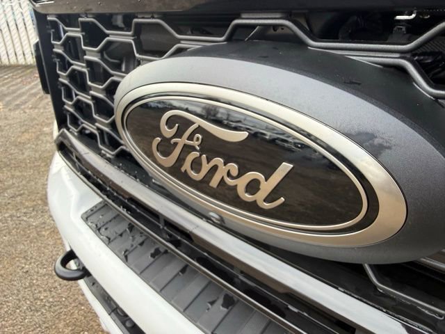 New 2026 Ford F350 Lariat w/ Tremor Off-Road Package image 15